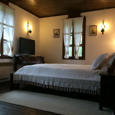 Stefanina 4*